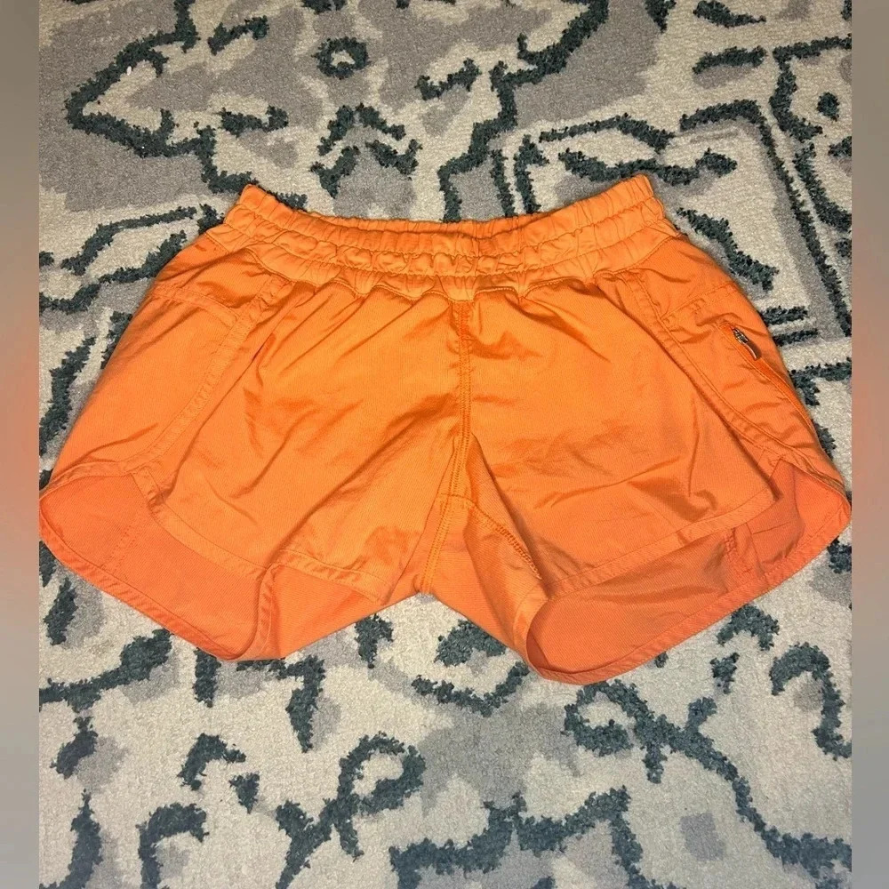 lulu lemon orange shorts size 4